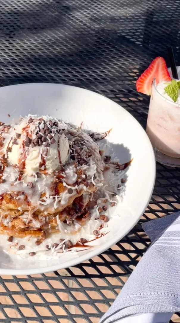 Strawberry Coconut Mojito & Coconut Mocha Pancakes